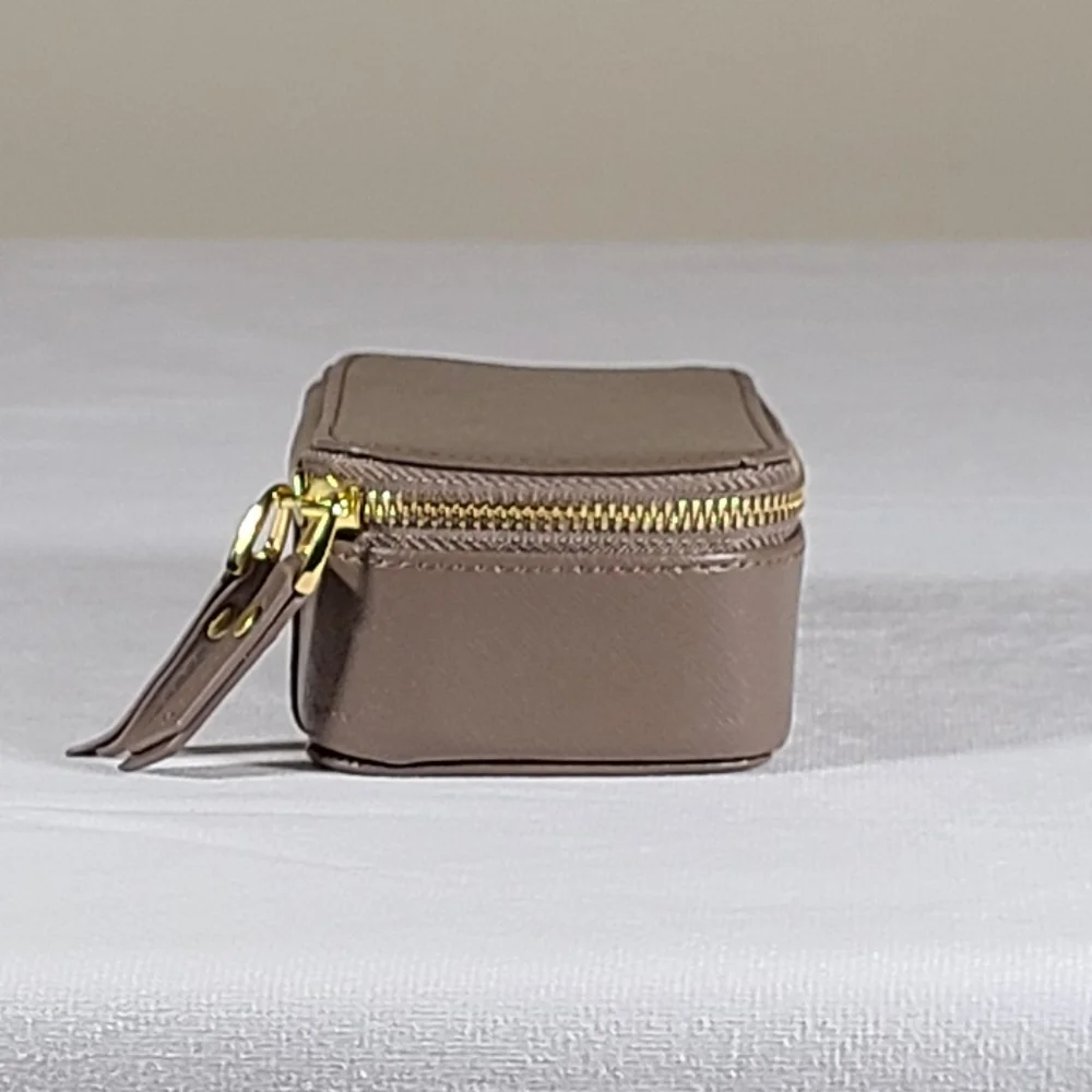 Neiman Marcus Saffiano Small Travel Jewlery Case Box Grey